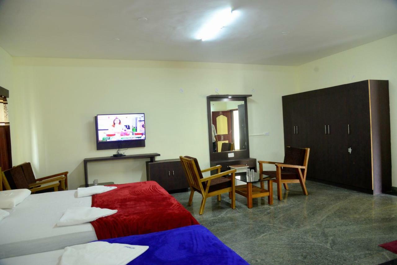Hotel Souparnika Sagar  Exterior photo