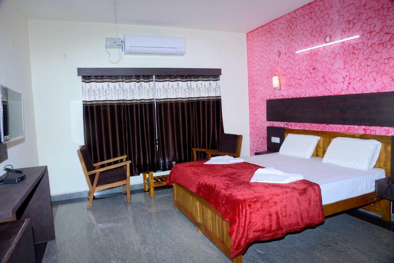 Hotel Souparnika Sagar  Exterior photo